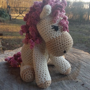 Horgolt póni, Játék & Sport, Plüssállat & Játékfigura, Ló, Horgolás, MESKA