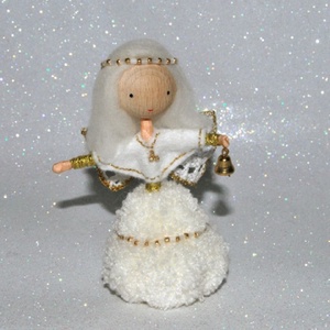 Arany-fehér angyalka/tündér - pom-baba -  - Meska.hu