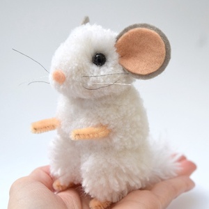 Fehér csincsilla - otthon & életmód - dekoráció - dísztárgy - Meska.hu