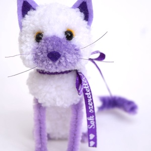 Orgona a lila-fehér kis cica - otthon & életmód - dekoráció - dísztárgy - Meska.hu