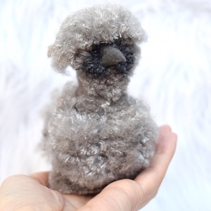 Selyemtyúk - szürke/ezüst - otthon & életmód - dekoráció - dísztárgy - Meska.hu