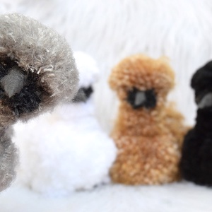 Selyemtyúk - szürke/ezüst - otthon & életmód - dekoráció - dísztárgy - Meska.hu