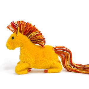 Tűzló pompon figura - otthon & életmód - dekoráció - dísztárgy - Meska.hu