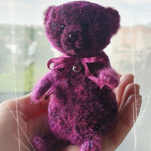 Pom - Teddy maci - Bíborka - otthon & életmód - dekoráció - dekoratív figurák és szobrok - Meska.hu
