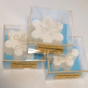 HÓPEHELY illatgyertya, Karácsony, Karácsonyi lakásdekoráció, Karácsonyi illatgyertya, mécses, Gyertya-, mécseskészítés, MESKA