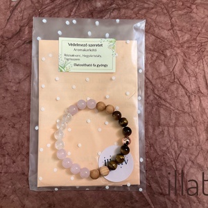 Ásványkarkötő illatostható fa gyönggyel - Védelmez szeretet - ékszer - karkötő - ásványkarkötő - Meska.hu