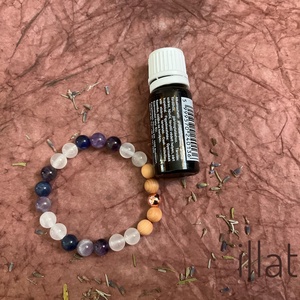 Ásványkarkötő illatosítható fa gyönggyel - Álmodó , Ékszer, Karkötő, Ásványkarkötő, Gyöngyfűzés, gyöngyhímzés, MESKA