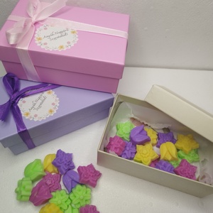 Tavaszi virágillat-illatviasz ajándékdoboz - Meska.hu