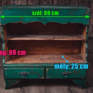 Bájos, vintage stílusú, shabby chic jegyeket hordozó zöld polcos szekrény - otthon & életmód - bútor - komód - Meska.hu