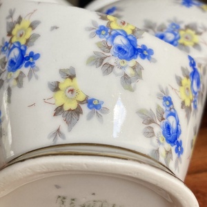 Zsolnay mentett darabok - virágos porcelán nyaklánc - csepp medál nemesacél lánccal - ékszer - nyaklánc - medálos nyaklánc - Meska.hu