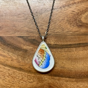 Herendi mentett darabok - porcelán nyaklánc - csepp medál nemesacél lánccal, pillangós - ékszer - nyaklánc - medálos nyaklánc - Meska.hu