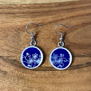 Mentett Zsolnay darabok - porcelán fülbevaló - nemesacél lógós, Ékszer, Fülbevaló, Lógó fülbevaló, Mozaik, Ékszerkészítés, MESKA