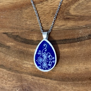 Zsolnay mentett darabok - porcelán nyaklánc - nemesacél csepp medálos nyaklánc - ékszer - nyaklánc - medálos nyaklánc - Meska.hu