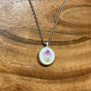 Herendi mentett darabok - pici porcelán nyaklánc - nemesacél lánccal - ékszer - nyaklánc - medálos nyaklánc - Meska.hu