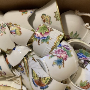 Herendi mentett darabok - nemesacél karperec porcelán virágos - állítható - ékszer - karkötő - karkötő medállal - Meska.hu