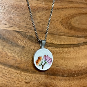 Herendi mentett darabok - nemesacél nyaklánc virágos porcelánnal - ékszer - nyaklánc - medálos nyaklánc - Meska.hu