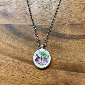 Herendi mentett darabok - pici porcelán nyaklánc - nemesacél lánccal - ékszer - nyaklánc - medálos nyaklánc - Meska.hu