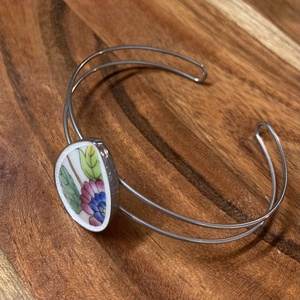 Mentett Herendi darabok - virágos porcelán nemesacél karperec - állítható - ékszer - karkötő - karkötő medállal - Meska.hu