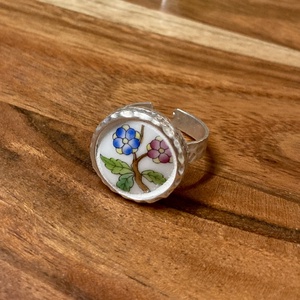 Herendi mentett darabok - porcelán gyűrű - virágos, állítható - ékszer - gyűrű - statement gyűrű - Meska.hu