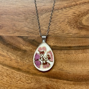 Zsolnay mentett darabok - virágos porcelán nyaklánc - nemesacél csepp medálos nyaklánc - ékszer - nyaklánc - medálos nyaklánc - Meska.hu