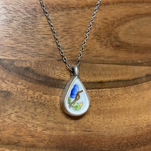 Mentett Herendi darabok - pici csepp porcelán nyaklánc - nemesacél lánccal - ékszer - nyaklánc - medálos nyaklánc - Meska.hu