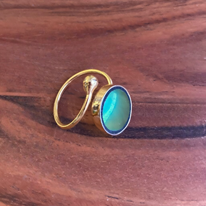 Eozinos aranyozott gyűrű - mentett porcelán darabok, állítható - ékszer - gyűrű - kerek gyűrű - Meska.hu