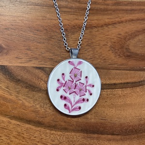 Mentett porcelán darabok - virágos nagy medálos nyaklánc - nemesacél - ékszer - nyaklánc - medálos nyaklánc - Meska.hu