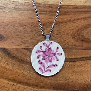 Mentett porcelán darabok - virágos nagy medálos nyaklánc - nemesacél - ékszer - nyaklánc - medálos nyaklánc - Meska.hu