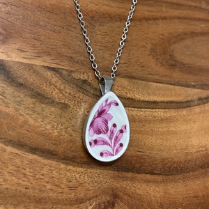 Mentett porcelán darabok - virágos nyaklánc - nemesacél csepp medálos - ékszer - nyaklánc - medálos nyaklánc - Meska.hu