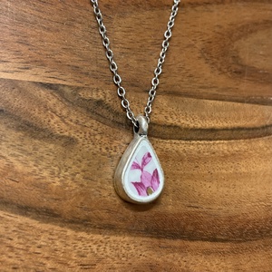 Mentett porcelán darabok - pici csepp medálos nyaklánc - nemesacél lánccal - ékszer - nyaklánc - medálos nyaklánc - Meska.hu