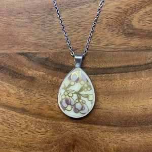 Mentett porcelán darabok - virágos nyaklánc - nemesacél csepp medálos, Ékszer, Nyaklánc, Medálos nyaklánc, Mozaik, Ékszerkészítés, MESKA