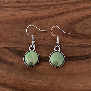 Eozinos mentett porcelán darabok - pici fülbevaló - nemesacél lógós eozin mázas, Ékszer, Fülbevaló, Lógó fülbevaló, Mozaik, Ékszerkészítés, MESKA