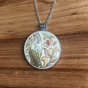 RITKA mentett porcelán darabok - virágos nagy medálos nyaklánc - nemesacél - Meska.hu