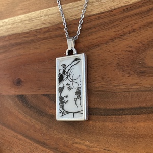 Mentett porcelán darabok - arc medálos nyaklánc nemesacél lánccal - ékszer - nyaklánc - medálos nyaklánc - Meska.hu