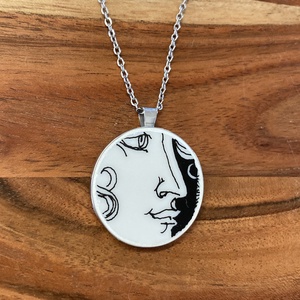 Mentett porcelán darabok - NŐI arc medálos nyaklánc - nemesacél - ékszer - nyaklánc - medálos nyaklánc - Meska.hu