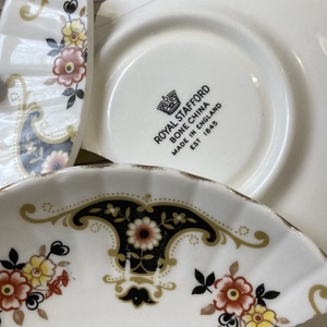 Mentett angol porcelán darabok - virágos nyaklánc - csepp medál nemesacél lánccal, IV - ékszer - nyaklánc - medálos nyaklánc - Meska.hu