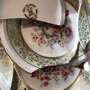 Francia mentett porcelán darabok - virágos nyaklánc - nemesacél kerek medálos - ékszer - nyaklánc - medálos nyaklánc - Meska.hu