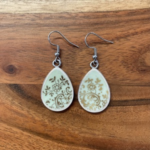 Francia mentett porcelán darabok - virágos nemesacél fülbevaló - csepp forma, Ékszer, Fülbevaló, Lógó fülbevaló, Mozaik, Ékszerkészítés, MESKA