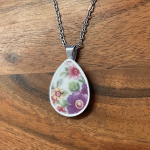 Francia mentett porcelán darabok - virágos nyaklánc - nemesacél csepp medálos - ékszer - nyaklánc - medálos nyaklánc - Meska.hu