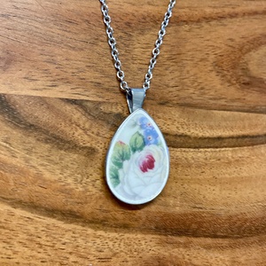 Francia mentett porcelán darabok - rózsás nyaklánc - nemesacél csepp medálos - ékszer - nyaklánc - medálos nyaklánc - Meska.hu