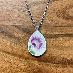 Francia mentett porcelán darabok - virágos nyaklánc - nemesacél csepp medálos - Meska.hu