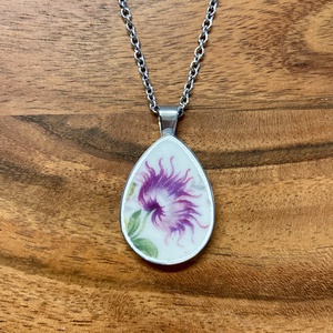 Francia mentett porcelán darabok - virágos nyaklánc - nemesacél csepp medálos - Meska.hu