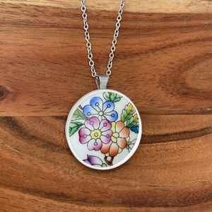 Mentett porcelán darabok - virágos nagy medálos nyaklánc - nemesacél - ékszer - nyaklánc - medálos nyaklánc - Meska.hu