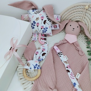 BabyBox ajándék keresztnév hímzéssel  - játék & sport - babalátogató ajándékcsomag - Meska.hu
