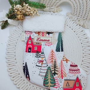 Mikulás csizma színes karácsonyi tájképpel, Karácsony, Mikulás, Mikulás csizma és zokni, Hímzés, Varrás, MESKA