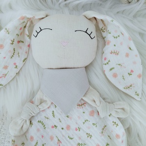 Apró virágos, dupla géz nyuszi - baba - mama - baba játékok - szundikendő, alvóka - Meska.hu