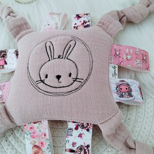 Dupla géz, hímzett cimkepárna, Baba - mama, Baba játékok, Babakocka, Varrás, MESKA