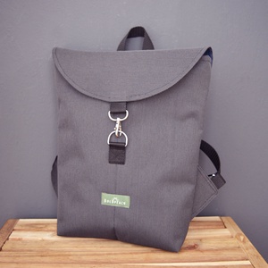 Szürke vízlepergető kicsi hátizsák - Meska.hu