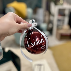 Karácsonyi Üveggömb - névre szóló, kézzel írt - karácsony - karácsonyi lakásdekoráció - karácsonyfadíszek - Meska.hu