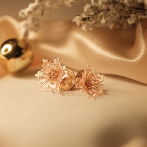 Rosegold üvegvirág fülbevaló - ékszer - fülbevaló - csillár fülbevaló - Meska.hu